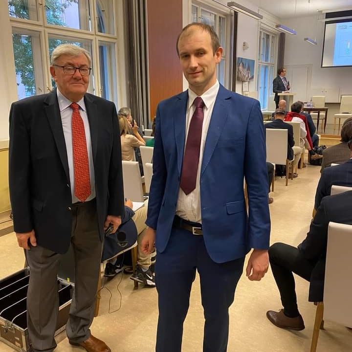 393939279_7464607703555233_3198975644576824693_n